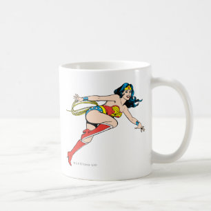 Mug Wonder Woman bondit à droite