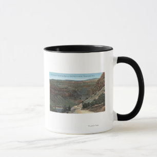 Mug Yellowstone, WY - route de Yellowstone et vent