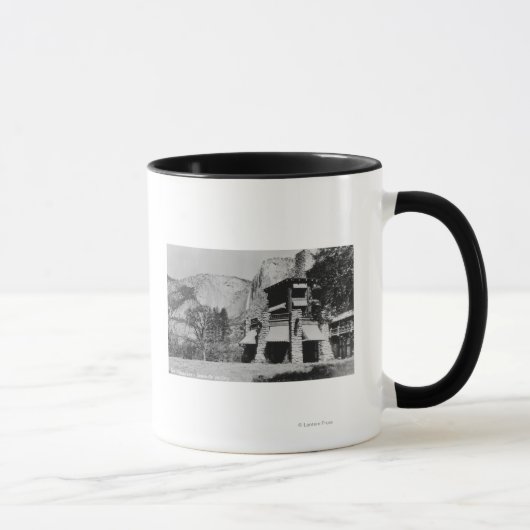 Mug Yosemite, CA - The Ahwahnee Lodge and Valley (Droite)
