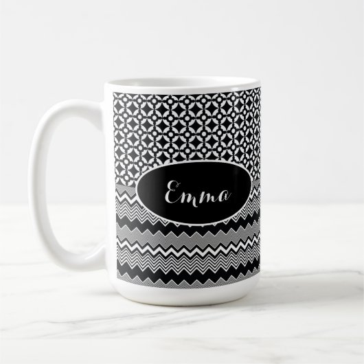 Mug Zags Zig noir et blanc et Motif de médaillon rétro (Gauche)