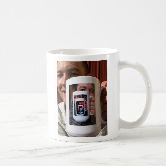Mugshot Maandag: meta-mok #5 Koffiemok (Rechts)