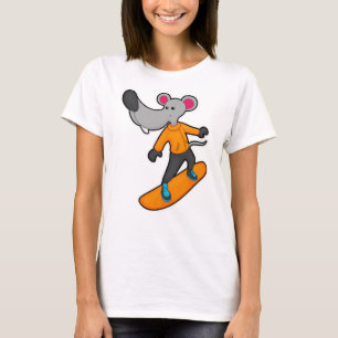 Muis als Snowboarder met Snowboard T-shirt