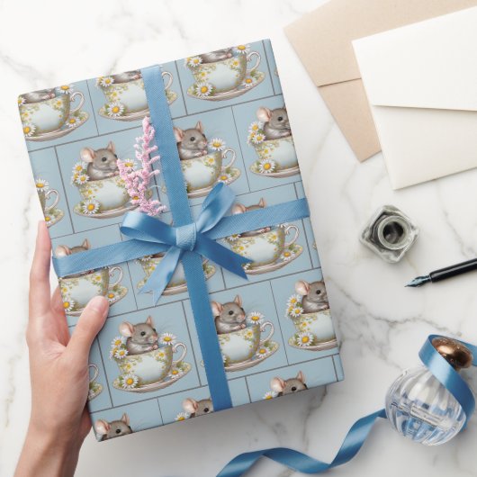 Muis in een theekopje cadeaupapier (Geschenken)