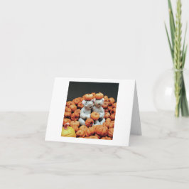 Muizen in een stapel pompoenen kaart