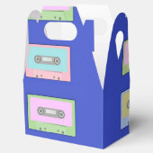 Multicolor cassettebandjes op blauw bedankdoosjes (Geopend)