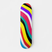 Multicolor Psychedelic Wavy Stripes Skateboard (Voorkant)