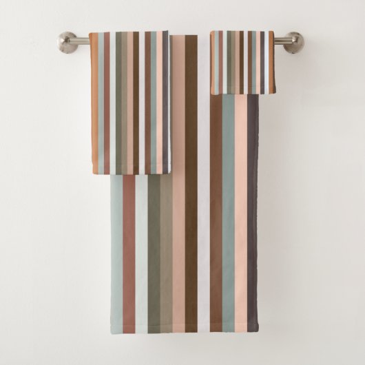 Multicolored Striped Pattern Bad Handdoek (Insitu)