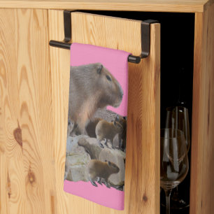 Mummy Capybara met baby's, Dish Towel Theedoek