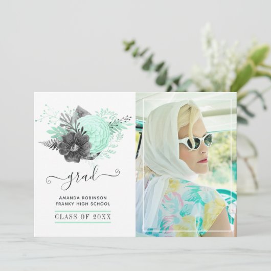 Munt en houtskool Bloemen Rustiek Afstuderen Foto Aankondiging (Staand voorkant)