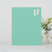 Muntgroene strandslippers huwelijksstationery (Staand voorkant)
