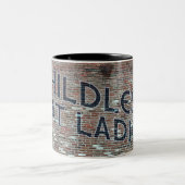 Mur de briques et chats sans enfant Dames Mug (Centre)
