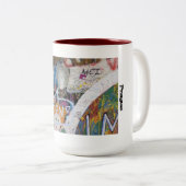 Mur de John Lennon, tasse de Prague (Devant droit)