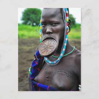 Mursi Woman met Bord van de Lip en Scarificatie Briefkaart