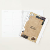 Murugi Stationery Co. 2025 Planificateur Soft-plan (Devant avec enveloppe)
