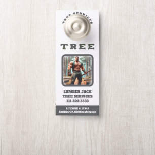 *~* Muscular Lumber Jack Tree Services QR Deur