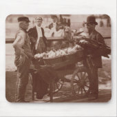 Mush Faker and Ginger Beer Maker, uit 'Street Lif' Muismat (Voorkant)