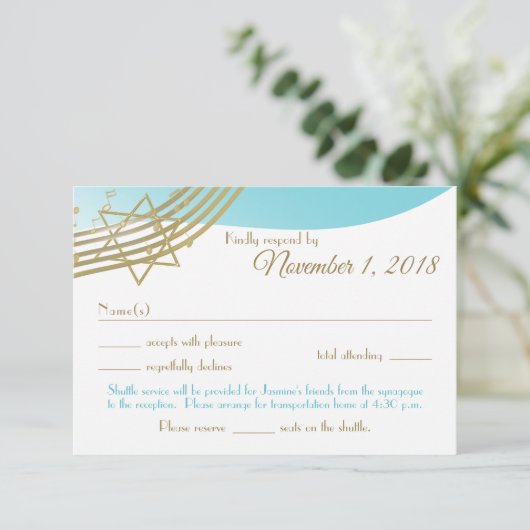 Musique dans la réponse du Bat mitzvah aérien pers (Debout devant)