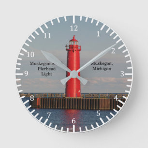 Muskegon South Pierhead Light klok