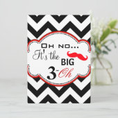 Mustache Chevron Dirty 30 Invite Kaart (Staand voorkant)