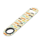 Mustache patroon 3 speed flessenopener (Voorkant Gekanteld)