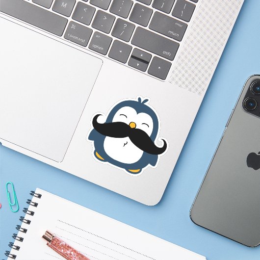 Mustache Penguin Contour Cut Sticker (Laptop met iPhone)