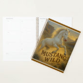 MustangWild Planner (Devant avec enveloppe)