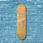 Mustard Retro Daisy Bouquet Motif Skateboard<br><div class="desc">Mustard Retro Daisy Bouquet Motif Skateboard. Boho moderne vintage avec design urbain tendance motifs floraux par Dreaming Cocoon. Personnalisez et ajoutez un nom au jeu de skateboard. Un cadeau parfait pour une fille qui aime le skateboard et les jolies fleurs.</div>