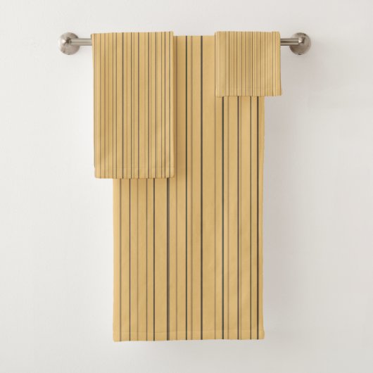 Mustard Stripe Pattern Bad Handdoek (Insitu)