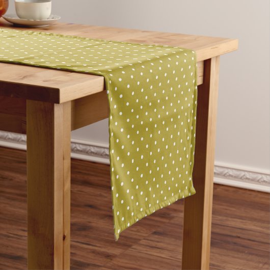  Mustard yellow white polka dots pattern  Korte Tafelloper (Voorbeeld)