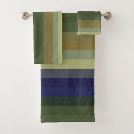 Muted Sage Blues & Olive Green Stripes (En situation)