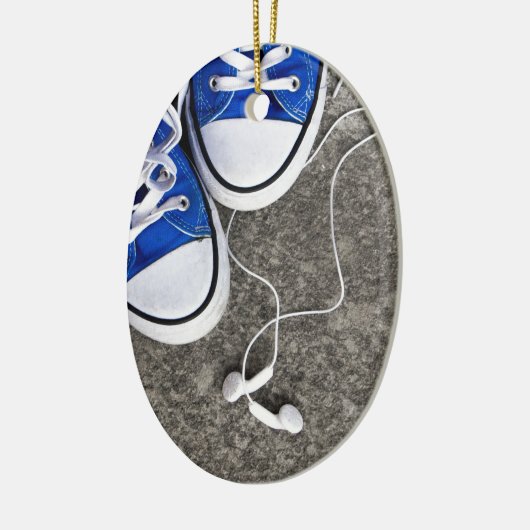 Muziek en sneakers keramisch ornament (Links)
