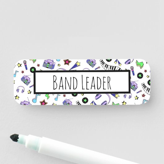 Muziek omhoog zetten naamplaatje (In situ)