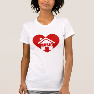 muziek uit het liefdeshuis in shirt met rood hart