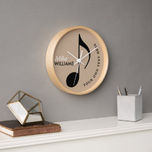 Muzieknotitie op Wall_Clock met naam
