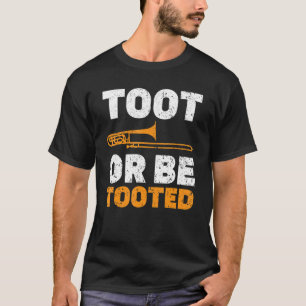 Muzikant voor muziekinstrumenten, met hoofdtoog of t-shirt