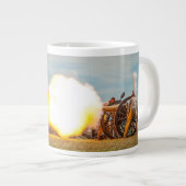 Muzzle Blast! Extra Grote Mok (Voorkant rechts)