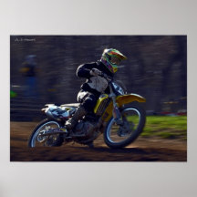 MX Morning Glory: vrouwelijke coureur in actie