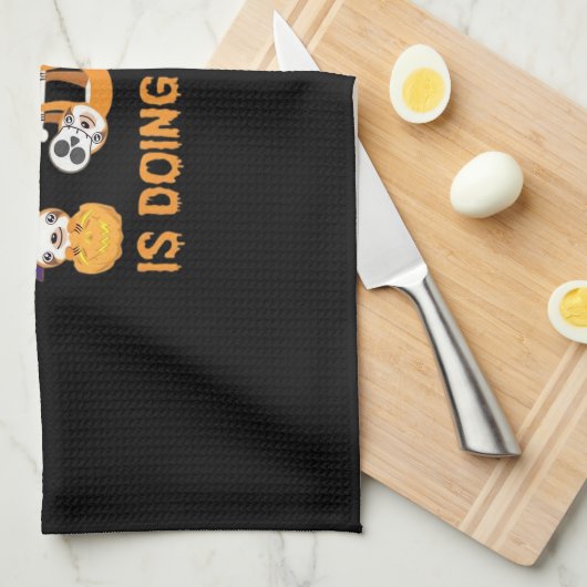 My Favorite Activity Is Doing Nothin' Retro Sloth  Theedoek (Quarter Fold)