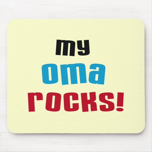 My Oma Rocks T-shirts en geschenken Muismat (Voorkant)