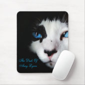 Mysterious Blue Eyed Tuxedo Cat MousePad Muismat (Met muis)