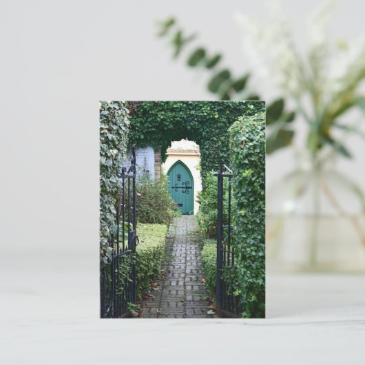 Mysterious open gateway briefkaart (Staand voorkant)