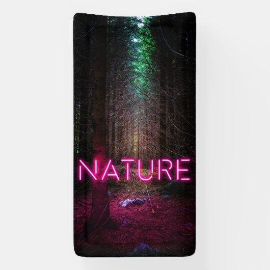 Mysterious spruce forest natuur neon magenta-teken spandoek (Verticaal)
