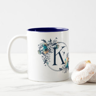 Mystic Floral Monogram Initiaal - Letter K Tweekleurige Koffiemok