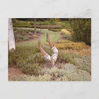 Mystic Legs akimbo Briefkaart