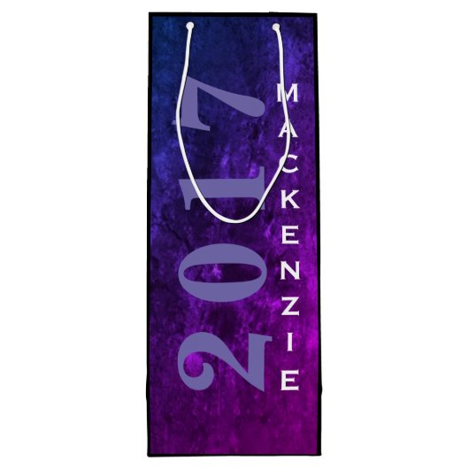 Mystic-Topaz Afstudeerder | Jaar Blauw Roze Paarse Wijn Cadeautas (Achterkant)