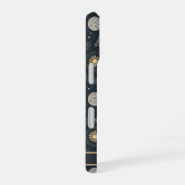 Mystical Celestial Moon Pattern Custom Name iPhone 16 Hoesje (Rechterkant)