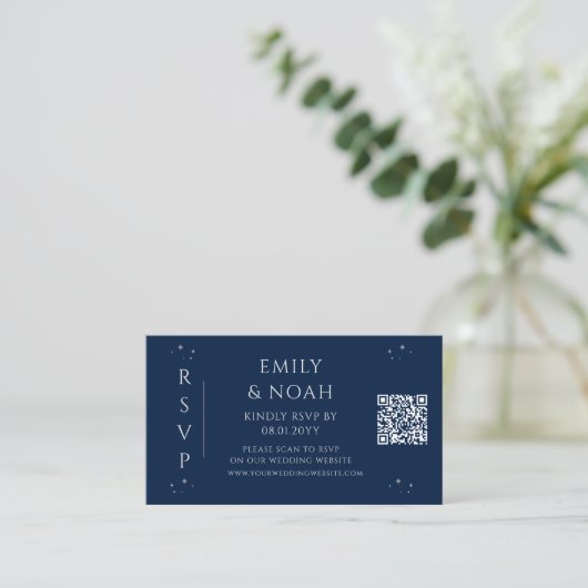 Mystiek Blauw Zilver Begroting QR Code RSVP Informatiekaartje (Staand voorkant)
