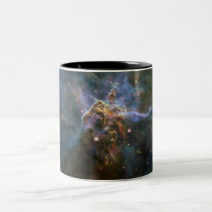Mystieke Berg in Carina-nevel Hubble-ruimtetelesco Tweekleurige Koffiemok