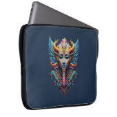 Mystieke Vleugelde Godheid Laptop Sleeve (Voorkant Rechts)