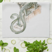 Mythical Lizard Dragon on Rocks,  mythologie Theedoek (Gevouwen)